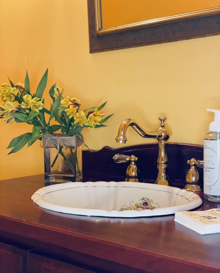 The Langworthy Inn & Winery Westerly Ngoại thất bức ảnh